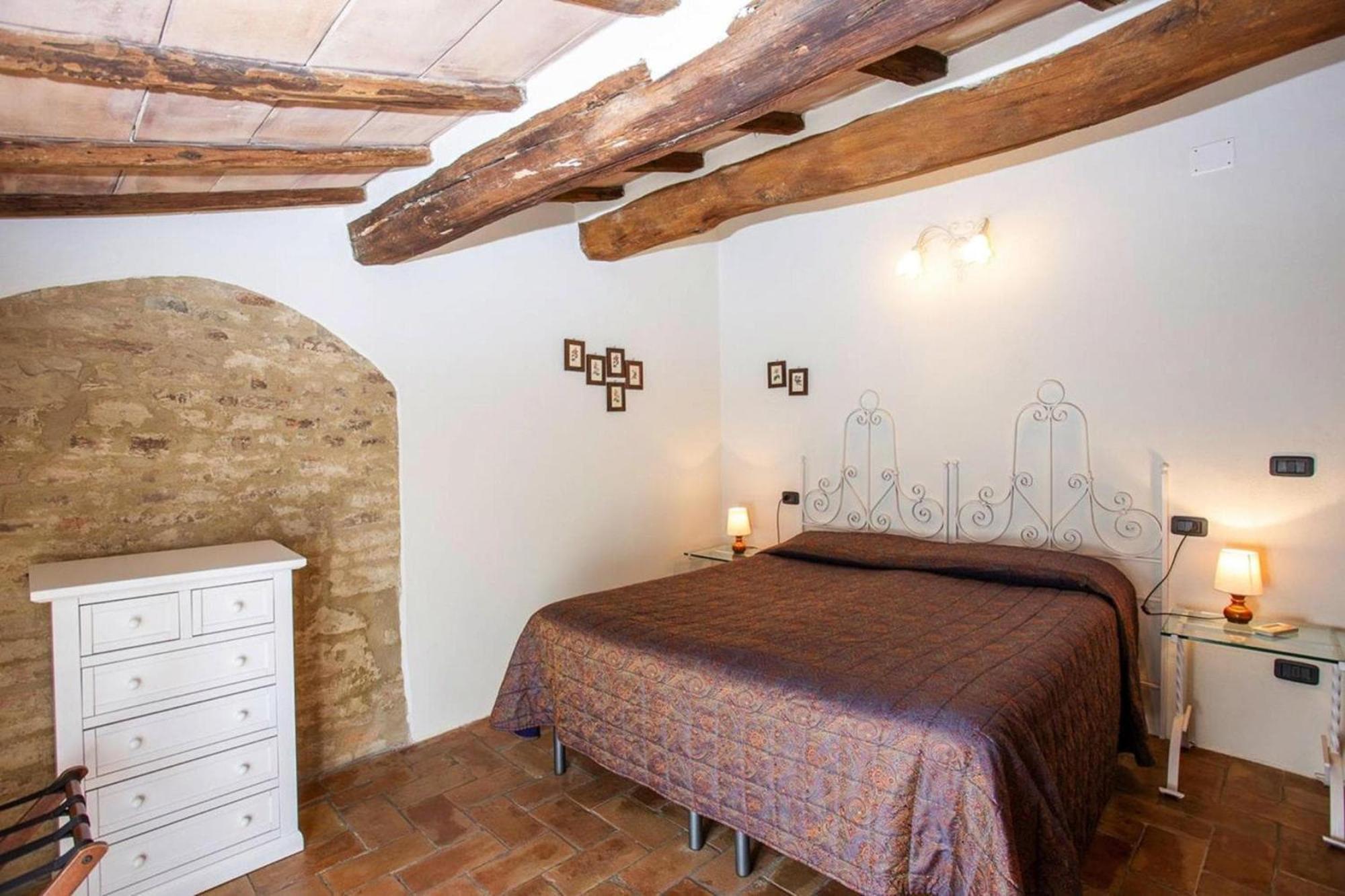 Fattoria Bio Pieve A Salti Montalcino Apartment Exterior foto